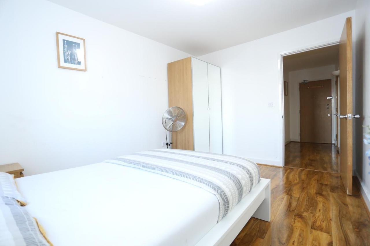 Lovely View 2 Beds 2 Bath Apartment, London Exterior foto