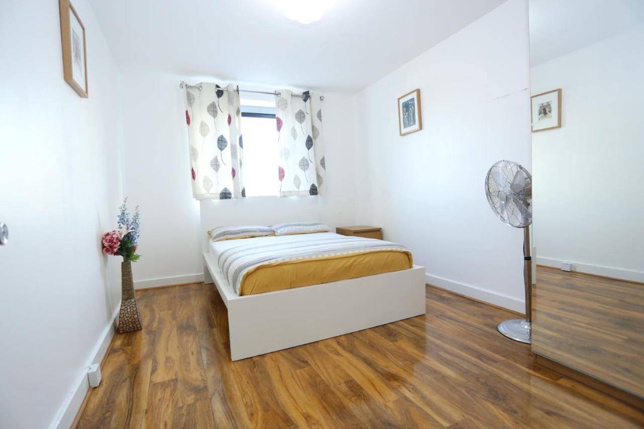 Lovely View 2 Beds 2 Bath Apartment, London Exterior foto
